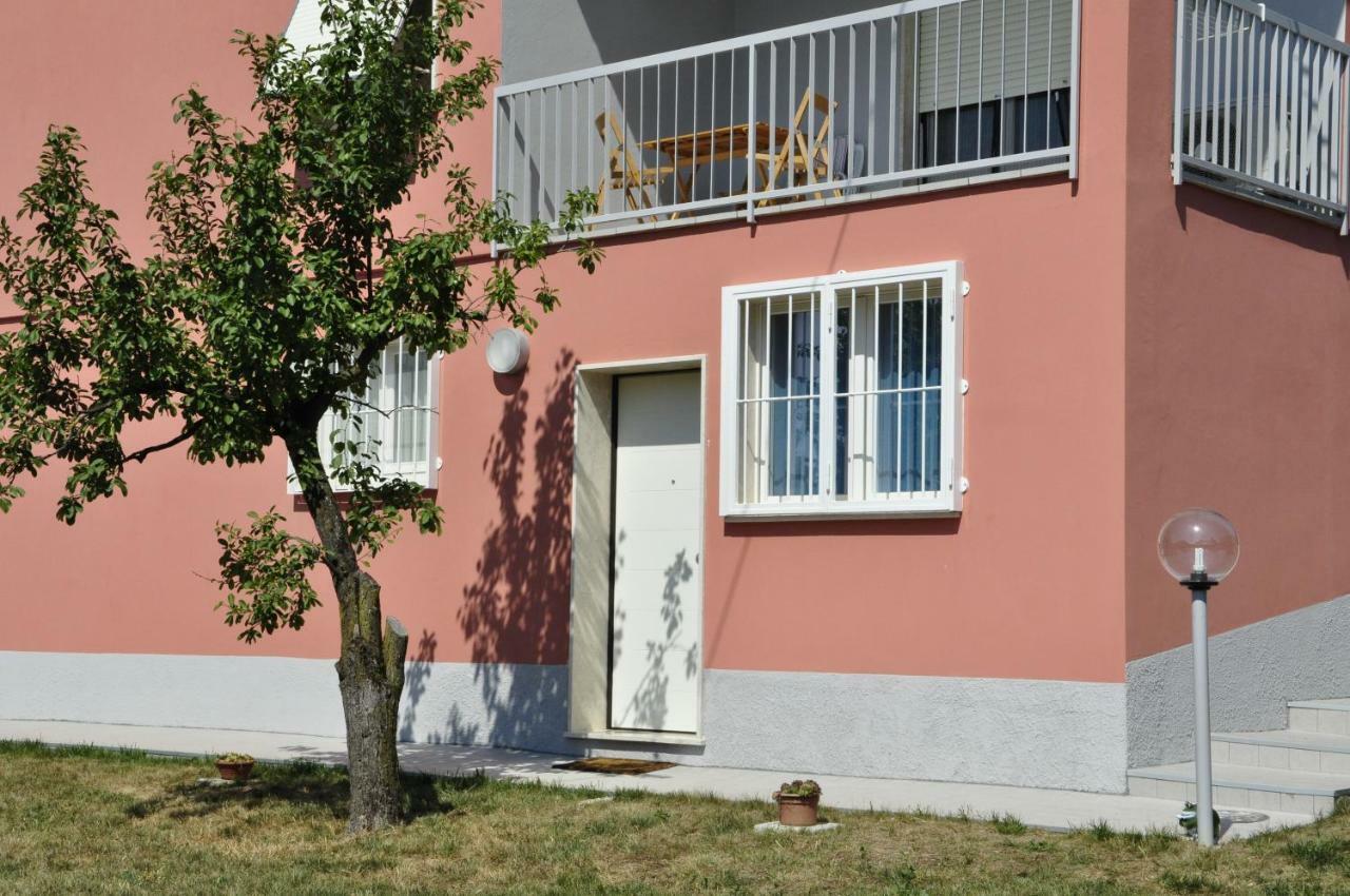 La Casa Dei Nonni Bed & Breakfast Felegara Exterior foto